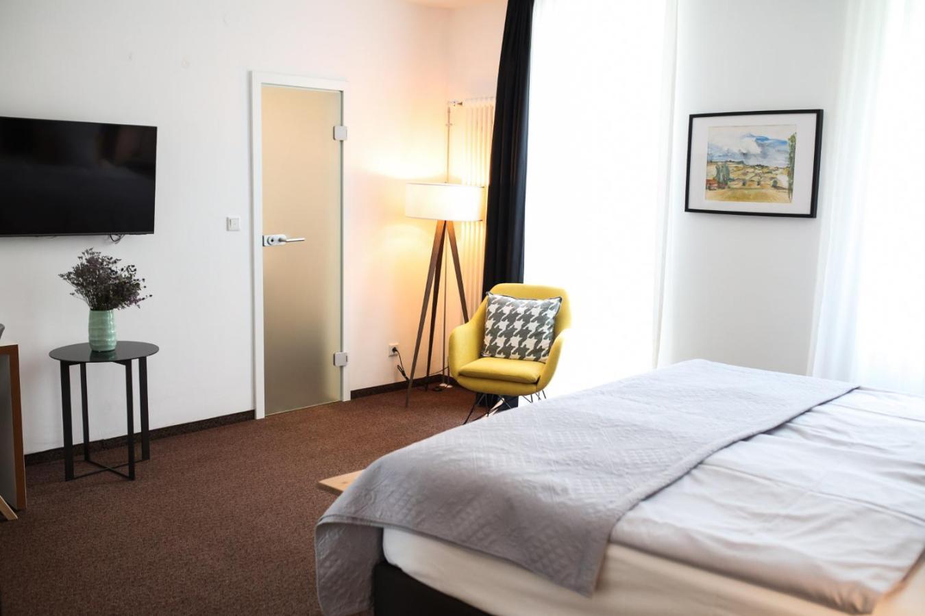 Weinforum Franken Hotel & Restaurant Eibelstadt Buitenkant foto